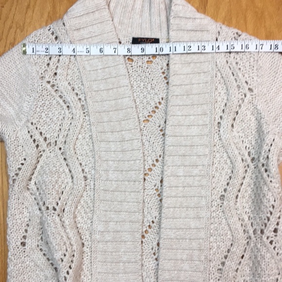 Fylo Cream Pattern Wool Blend Fringe Bottom Open Front Cardigan. Sz M - Picture 5 of 8